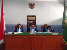 Penggugat Keukeuh Perekrutan Anggota KIP Kepri Menyimpang